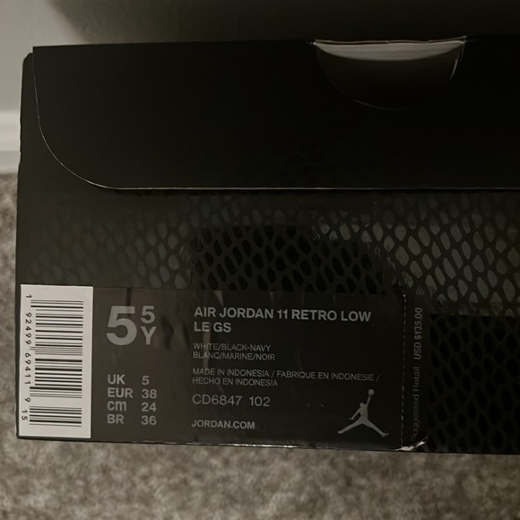 Jordan 11 retro - Picture 8 of 8